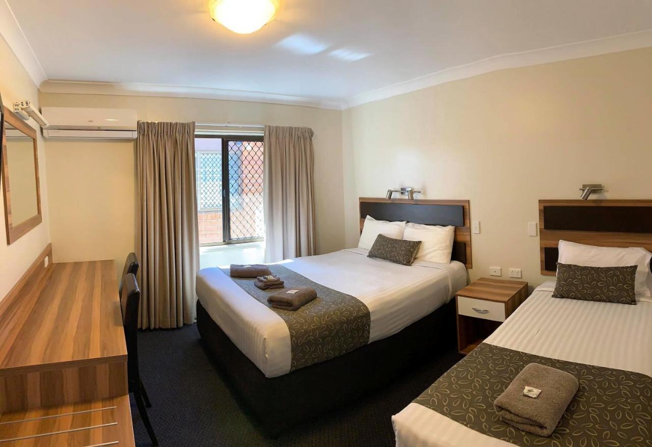 Charleville Motel Экстерьер фото